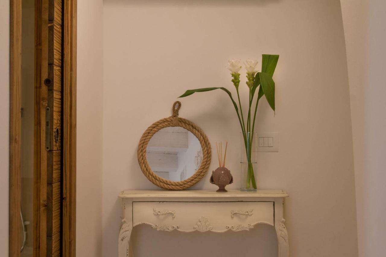 Casa Regina Paola Villa โมโนโปลี ภายนอก รูปภาพ